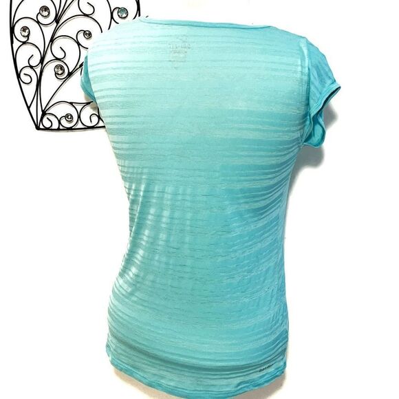 Nike Top   - Picture 3 of 8